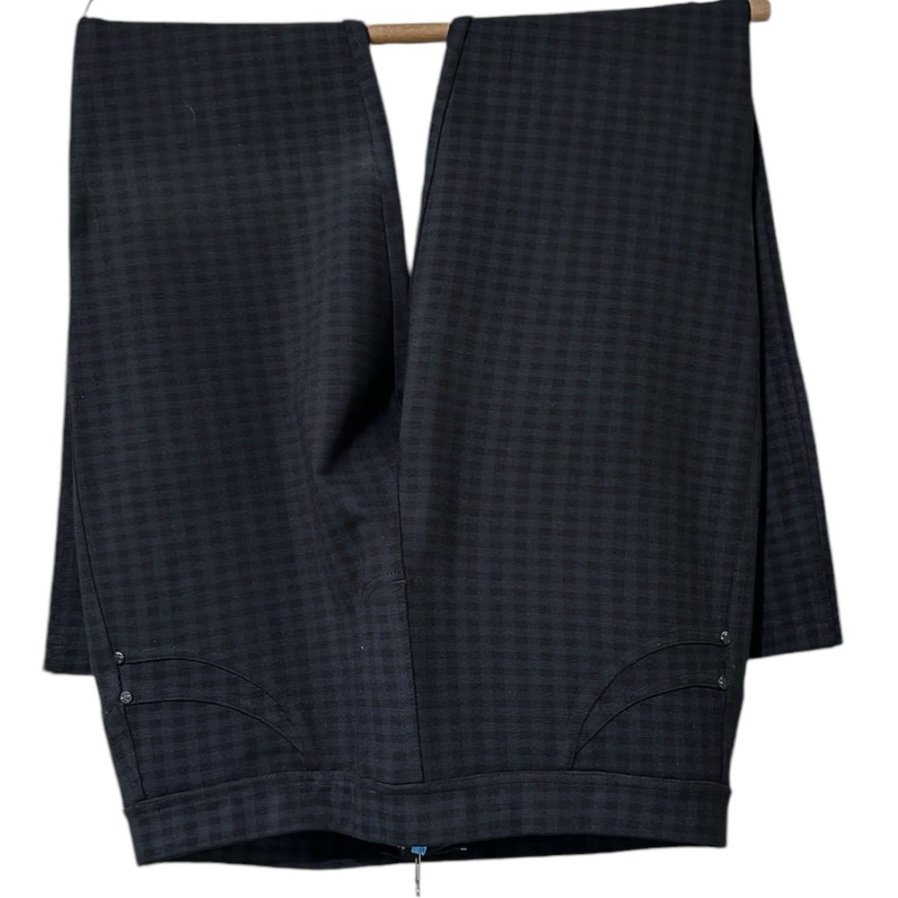Anthropologie Sanctuary plaid gray/ black knit pants size M